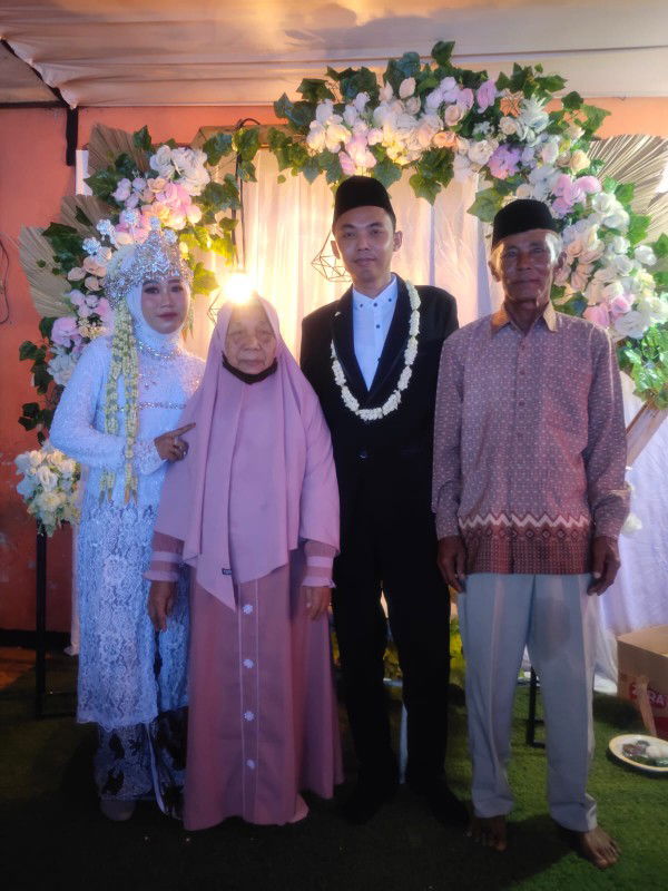 Asih cantik profile icon