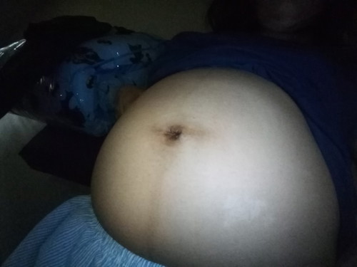Maliit Na Tummy