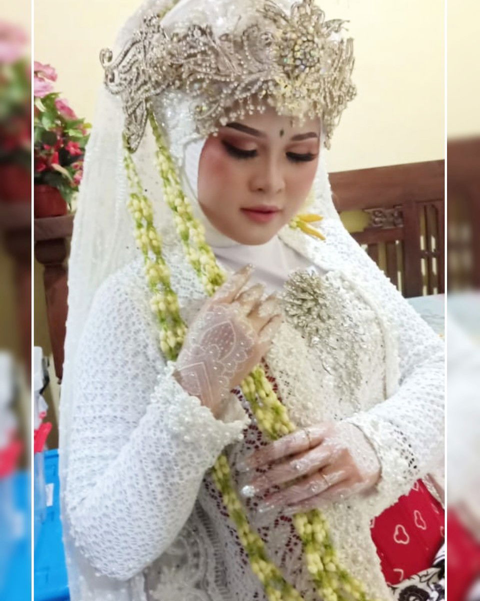 Rossy Anna profile icon