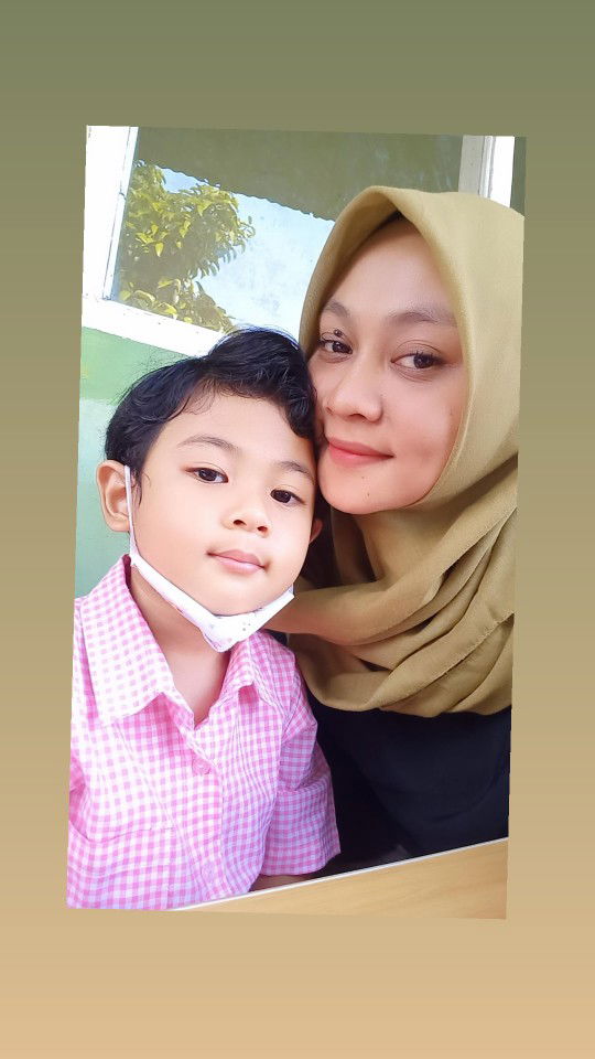 Lastry Dwira profile icon