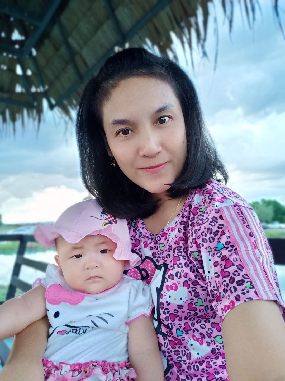 นกยูง พุ่มทอง profile icon