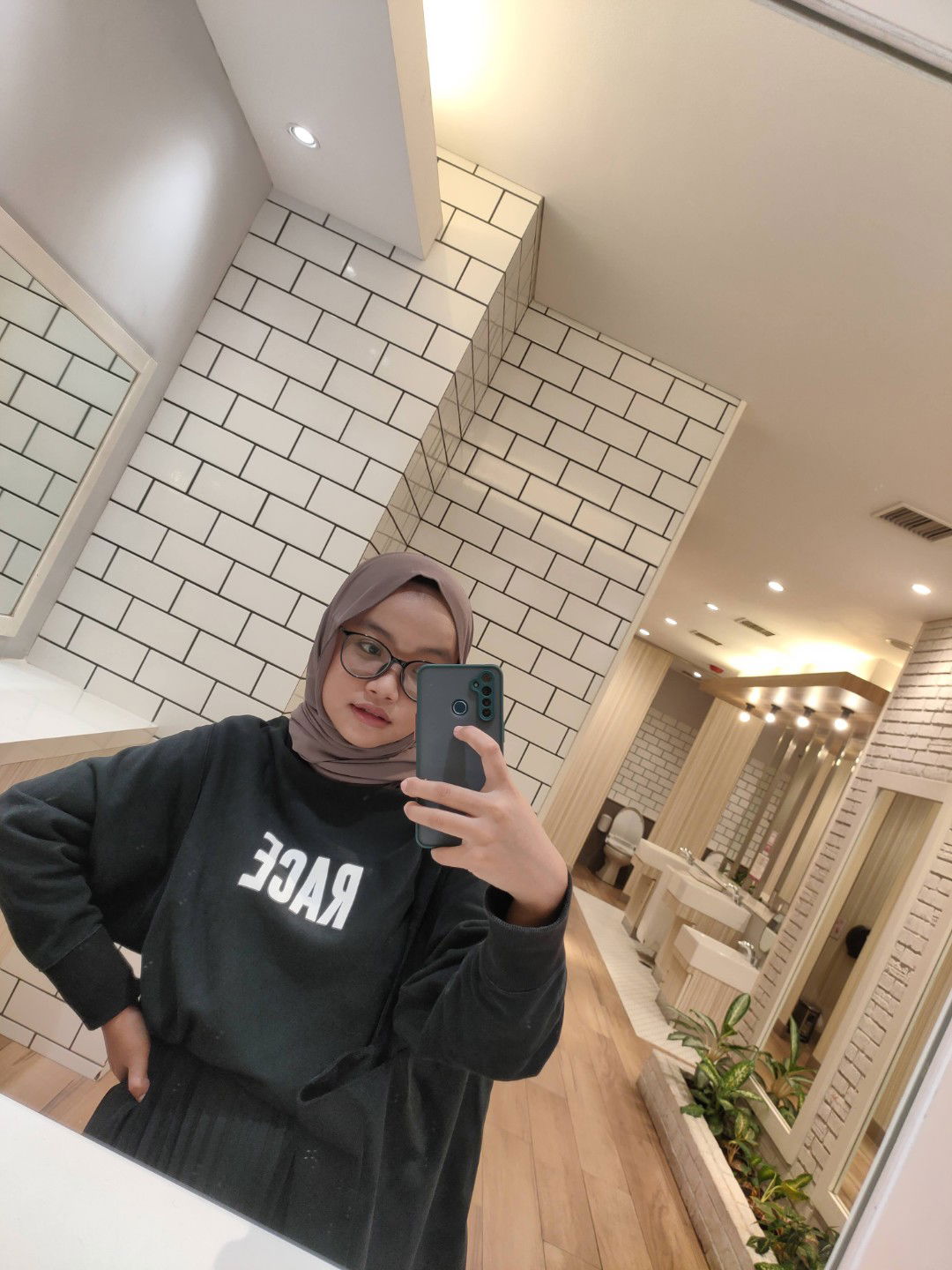 Gettin Novita Zanaria profile icon