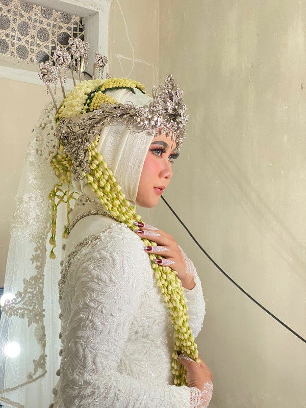 Dita Nur Anisya Agustin profile icon