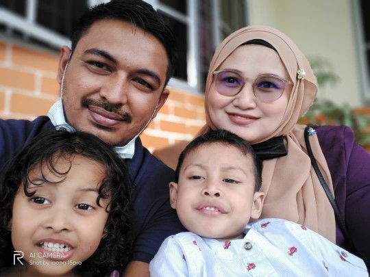 Siti Marina Nazmi profile icon