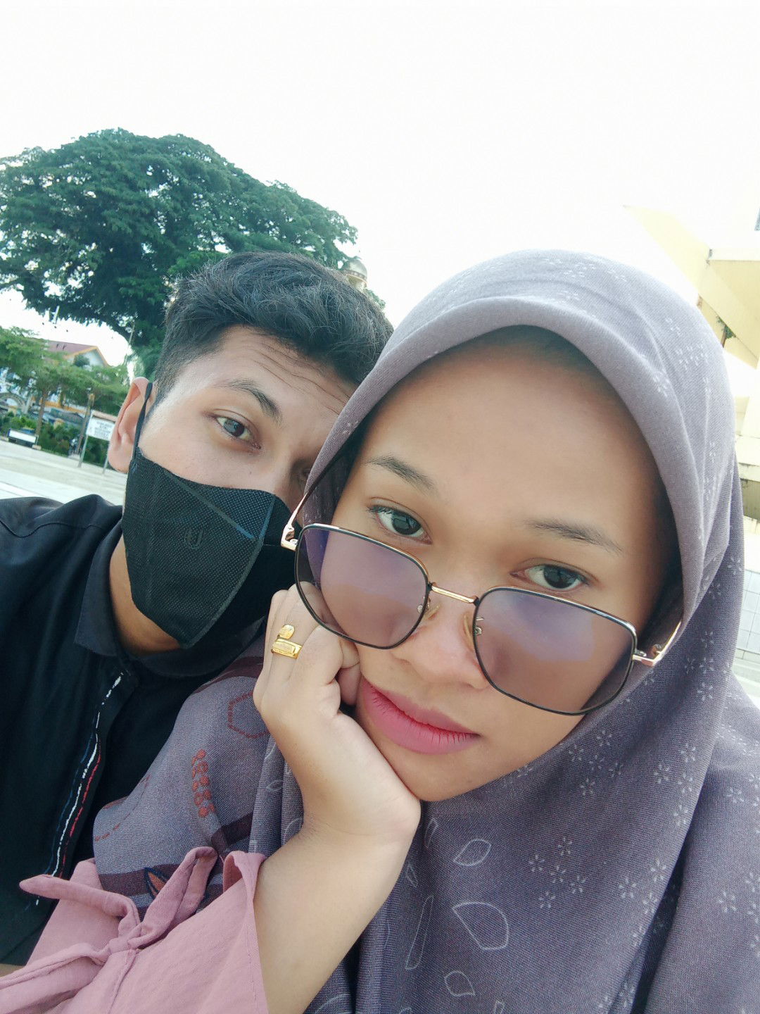 Ratna Wiyah profile icon