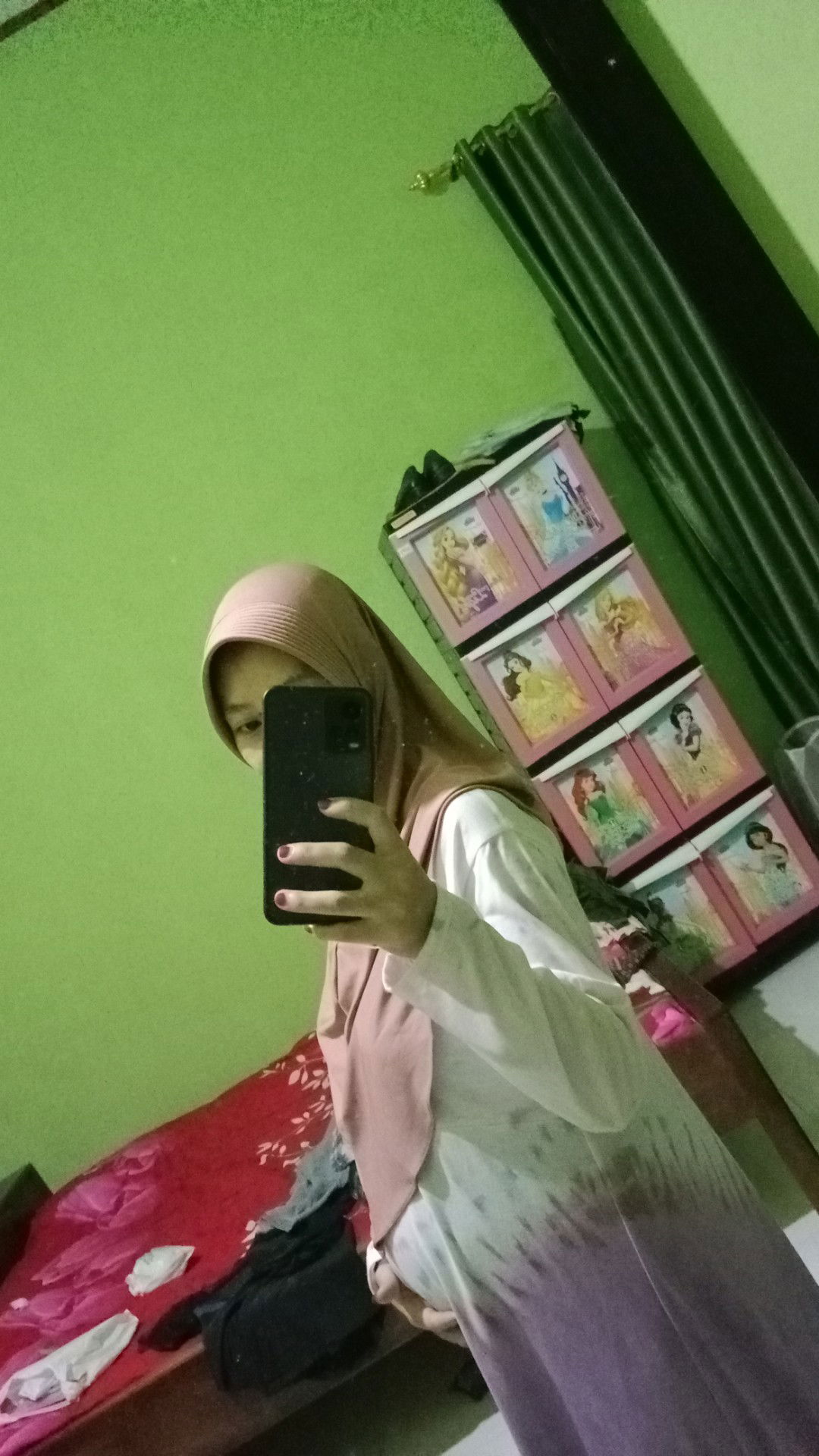 Ayu masari profile icon