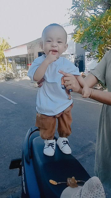 SURYANINGSIH DJERA DEKU profile icon