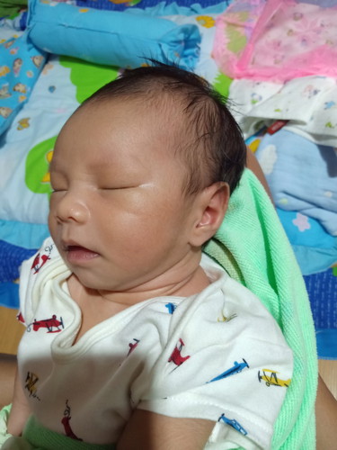 หนุ่มน้อยน้องกันต์ 17 วันแล้วครับผม