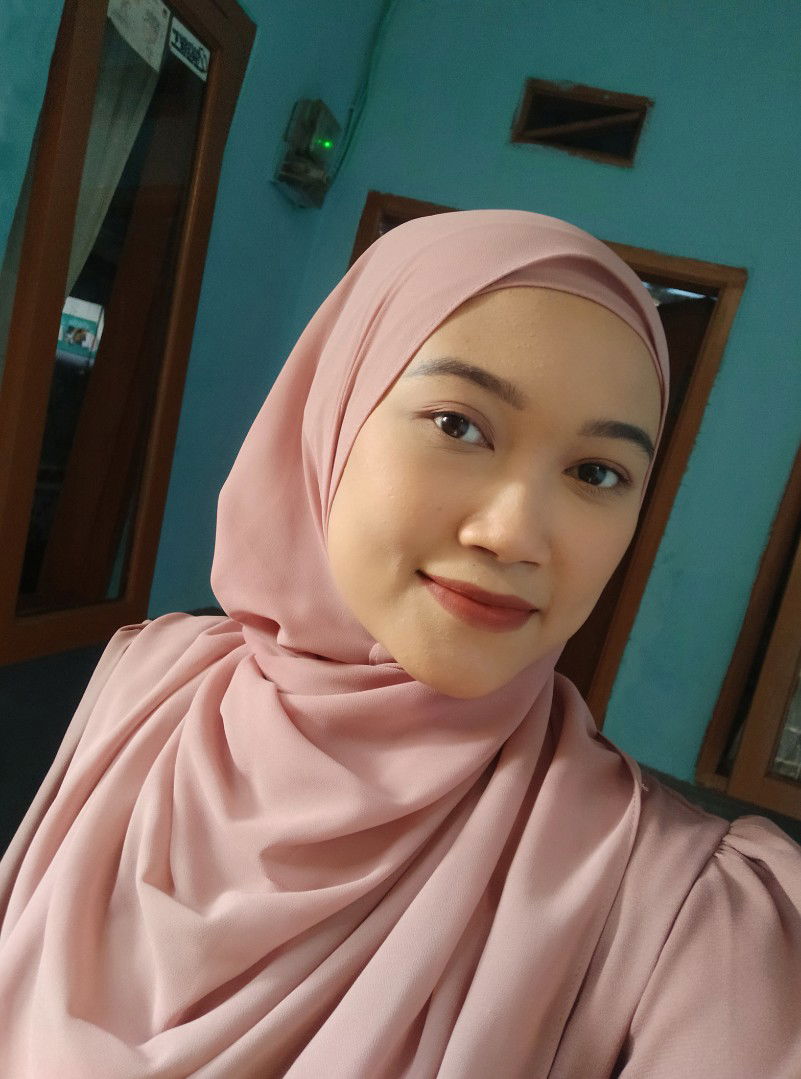 Rina Yunita profile icon