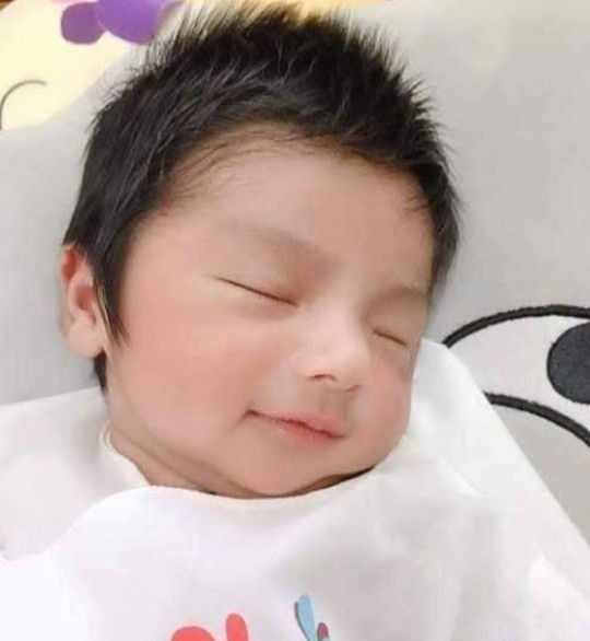 Putri Wulandari profile icon