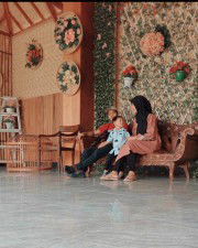 Enika Febriani profile icon