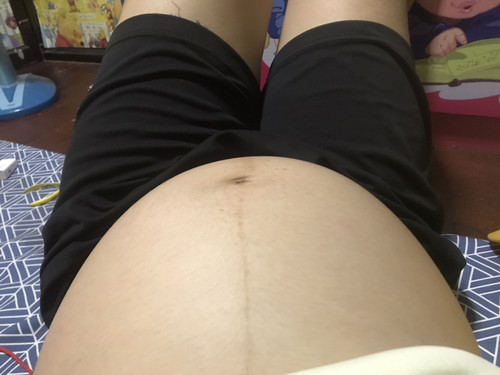 แม่ชื่อฝน พ่อชื่อคุด. ได้ลูกสาวชื่ออะไรดีค่ะ แม่ๆช่วยตั้งหน่อยค่ะ??