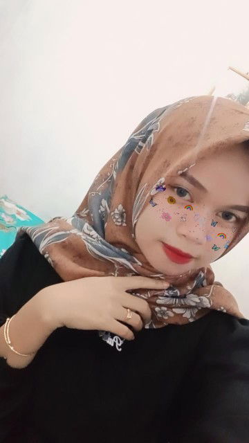 Putri Ramadani profile icon