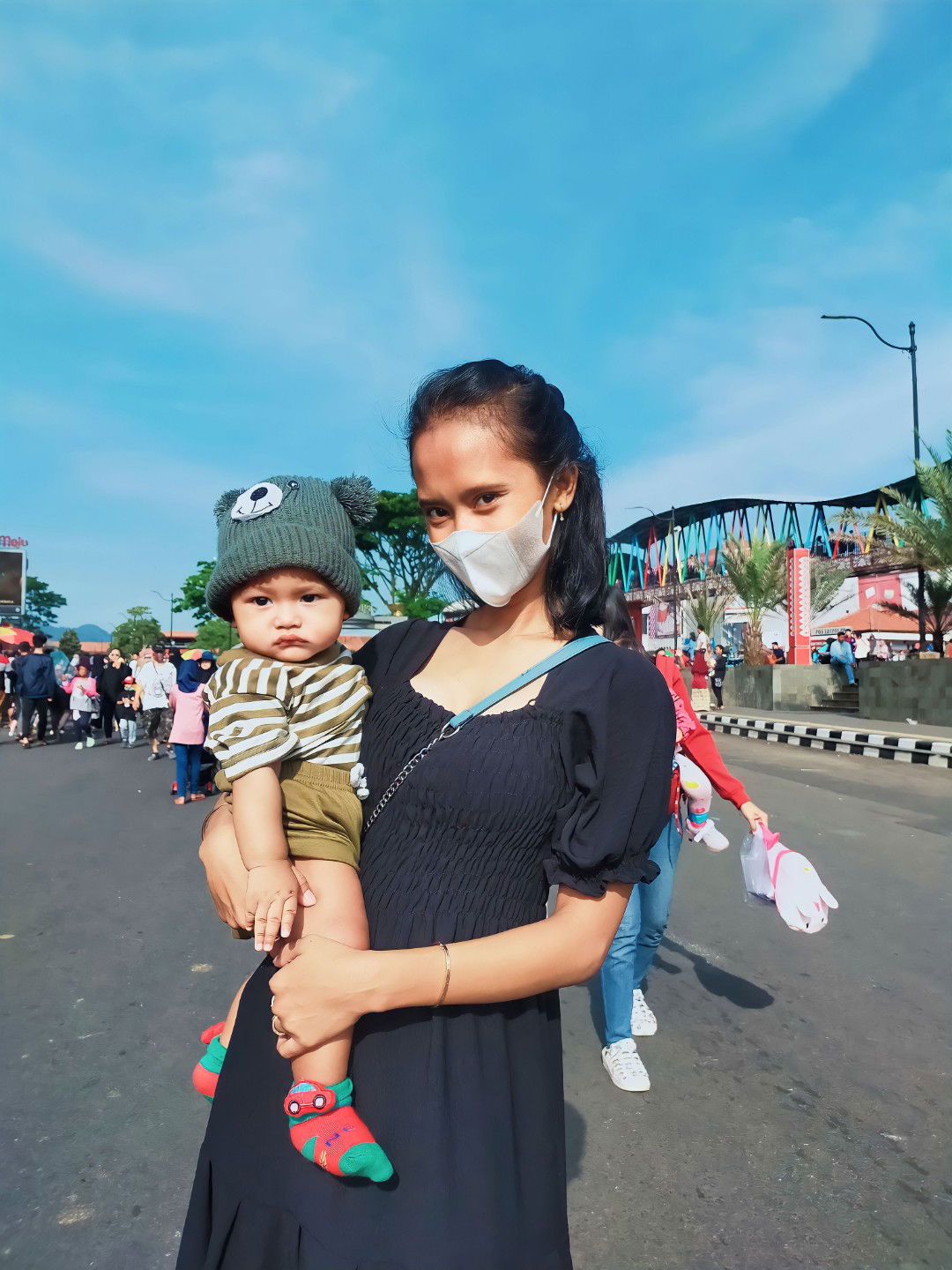 Yulia Anggraeni profile icon