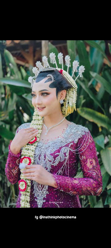 Putri Yunita profile icon