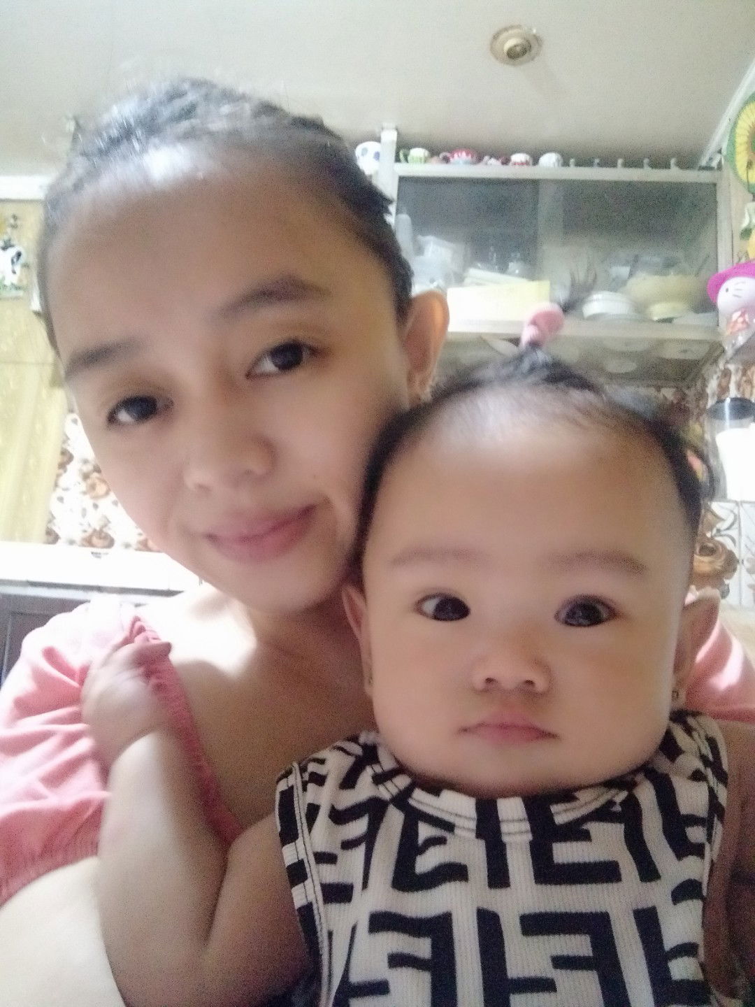 Marian Pineda profile icon