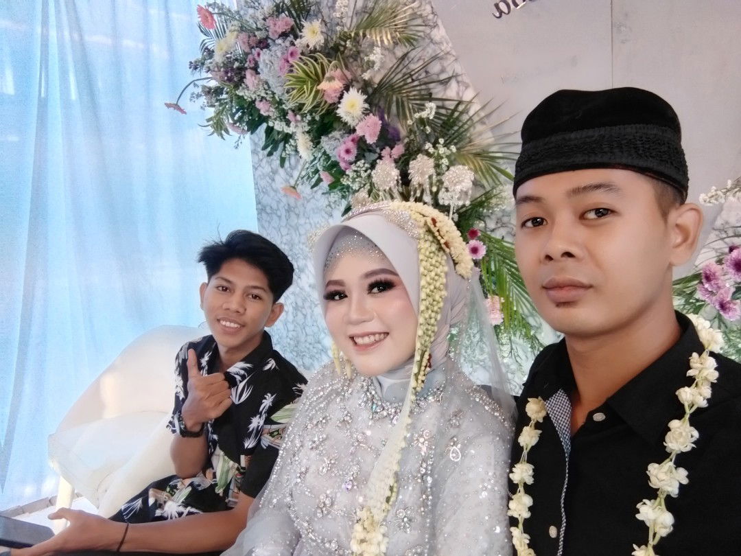 Novi indriani profile icon