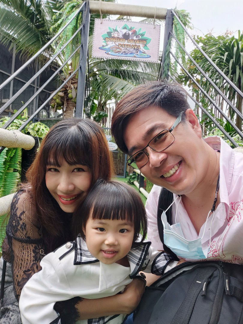 ทวีศักดิ์&วิรัญญา&ฐานิดา profile icon