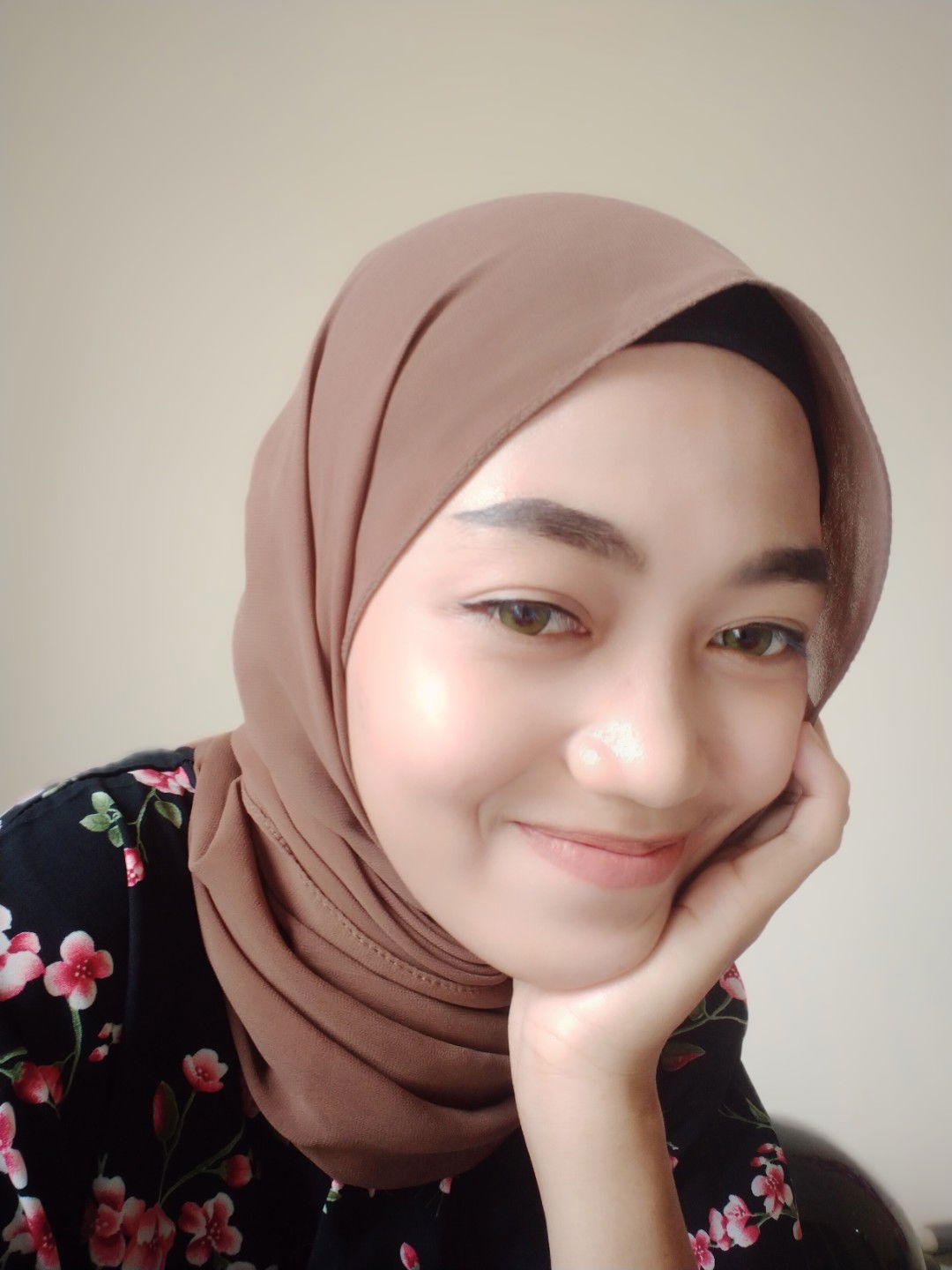 Sari Putri profile icon