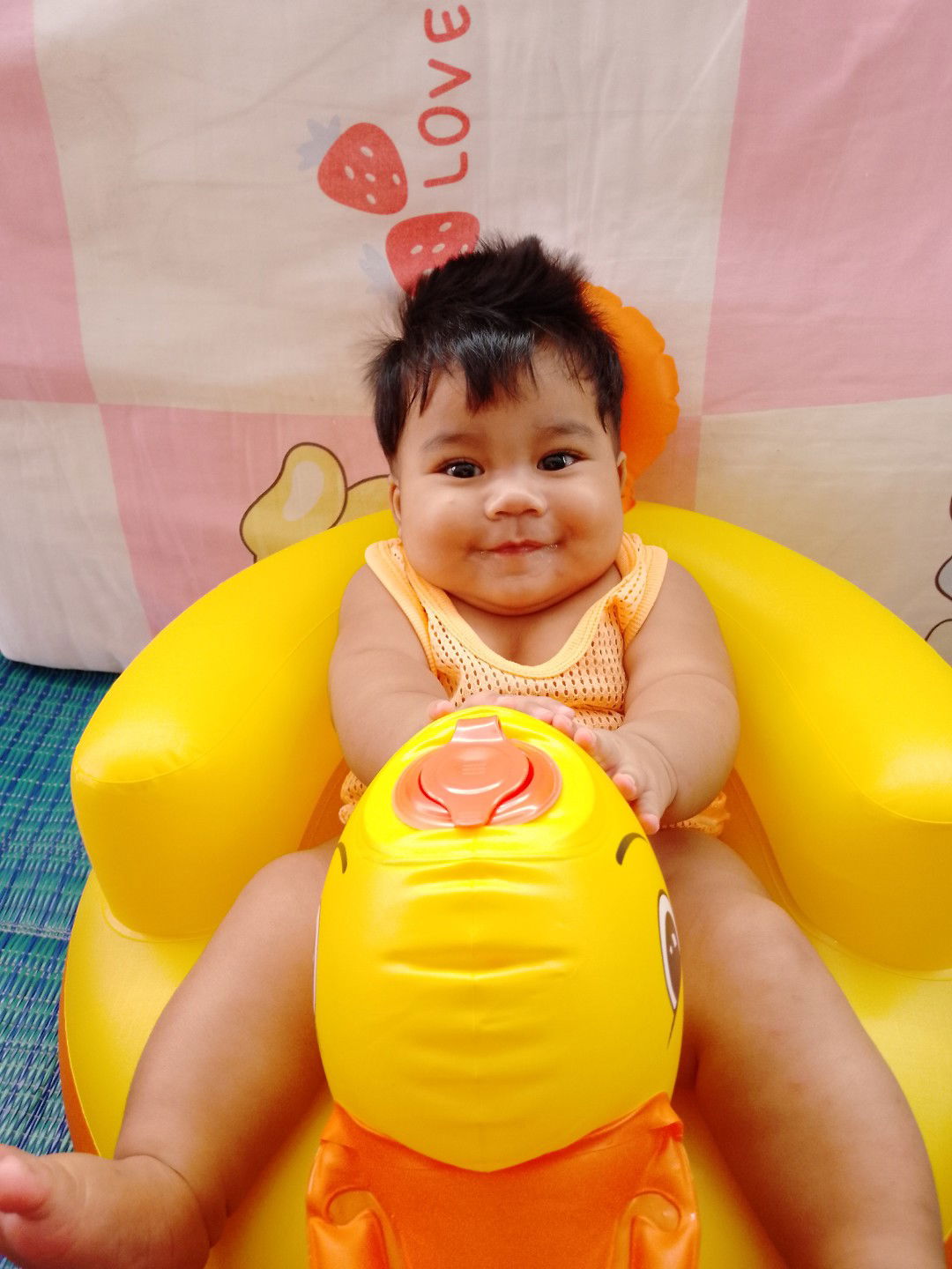 Fah Darunee profile icon