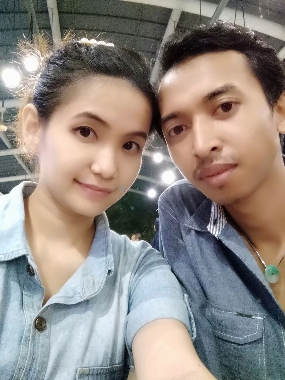 Indhie Rahmita profile icon