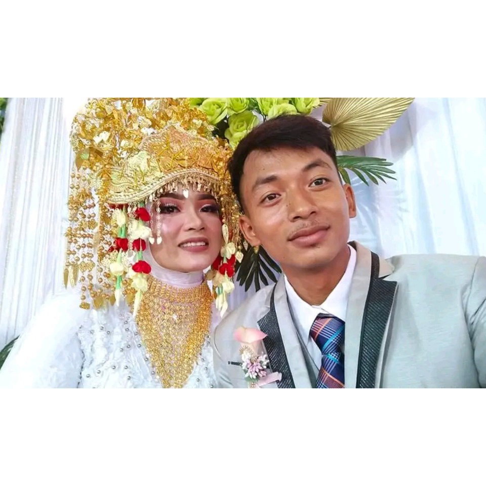 Santika Dewi profile icon