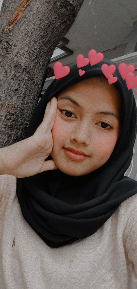 Indah Safitri profile icon