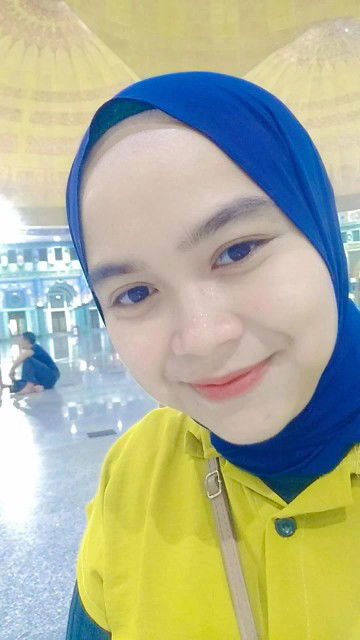 Lia Afrilia profile icon