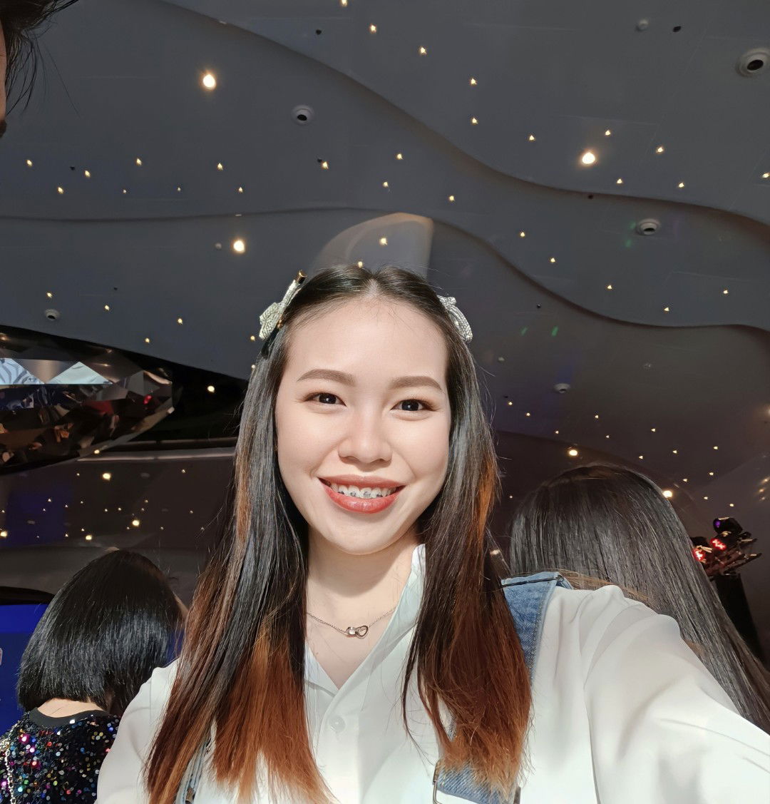 Jutaporn Khongsombat profile icon