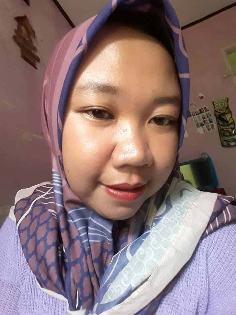 Adellia Aznii profile icon