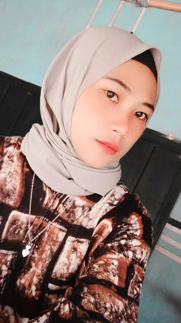 Ulfah Aulia profile icon