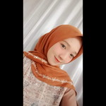 Indah Ratna Sari profile icon