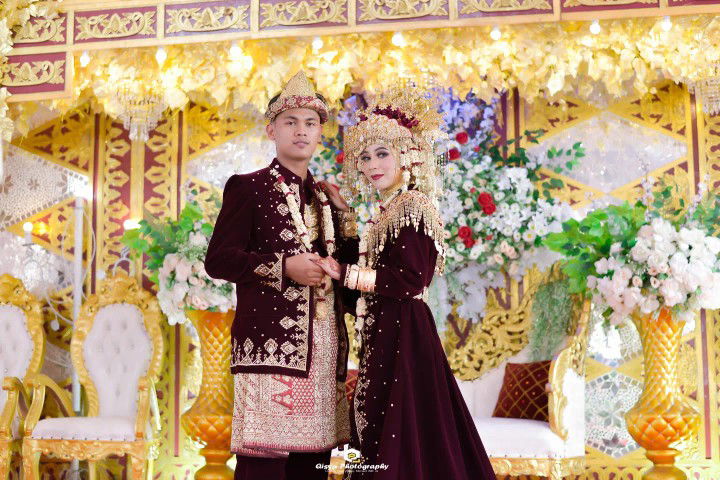 Umi Oktari profile icon