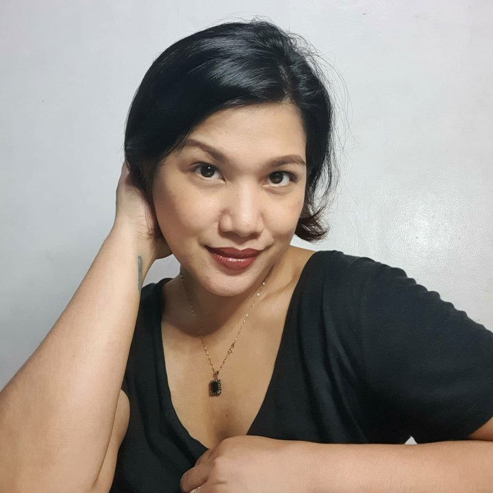 Louise Antonette F. Santos profile icon