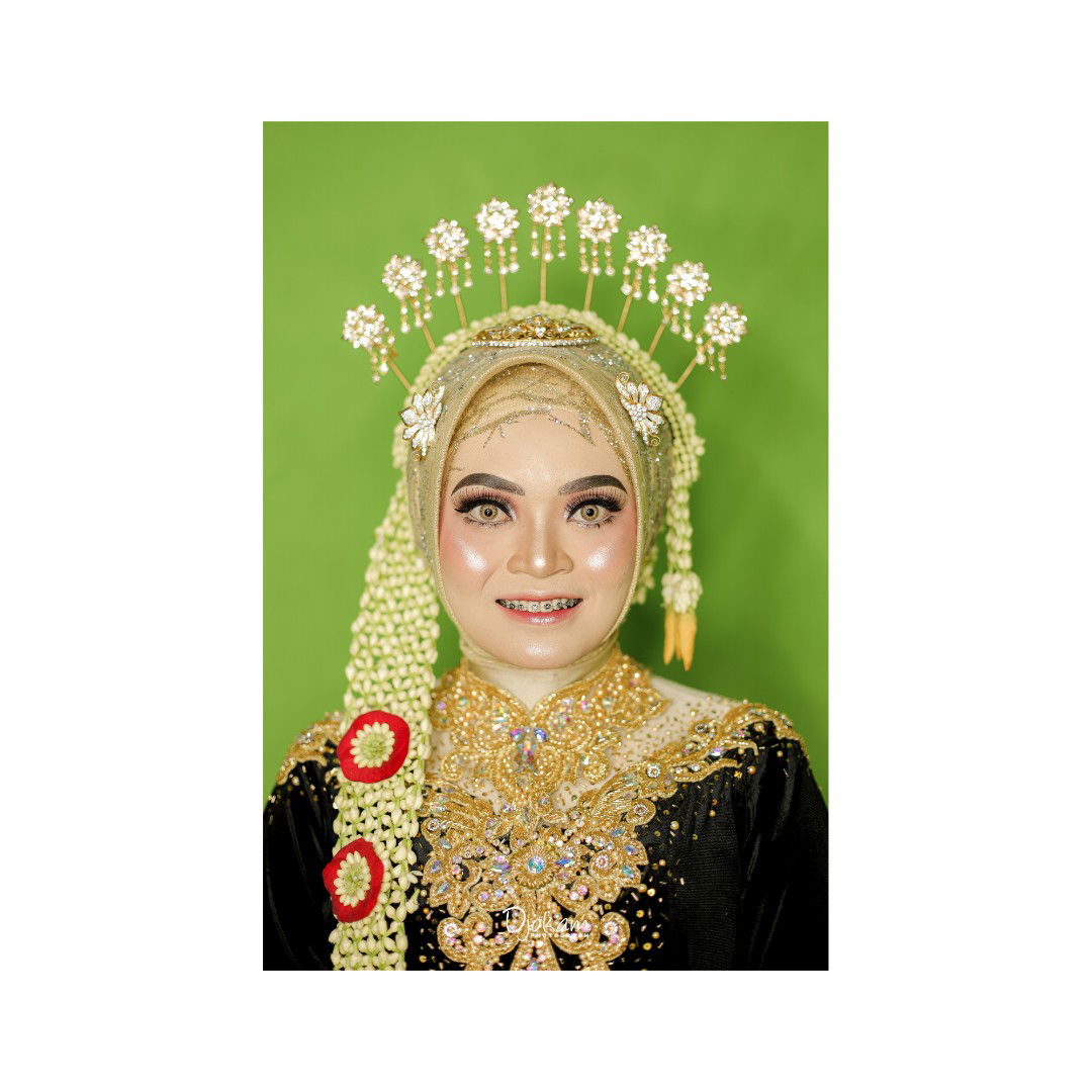 Nuraini Mardiana Putri profile icon