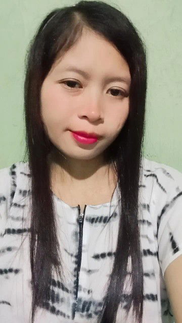 umi Mukaromah profile icon