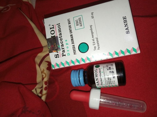 menyimpan obat