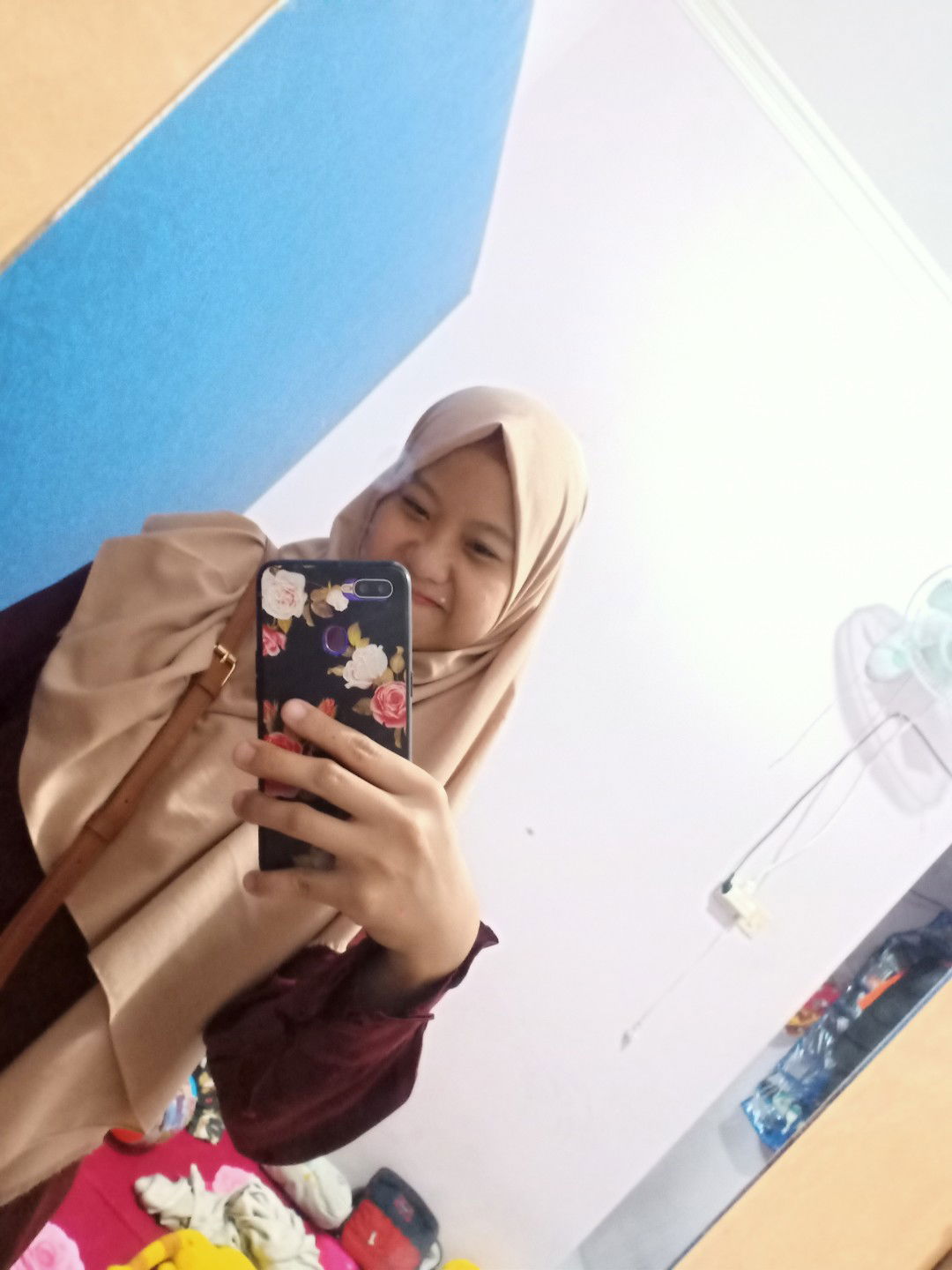 Ita sri julita profile icon