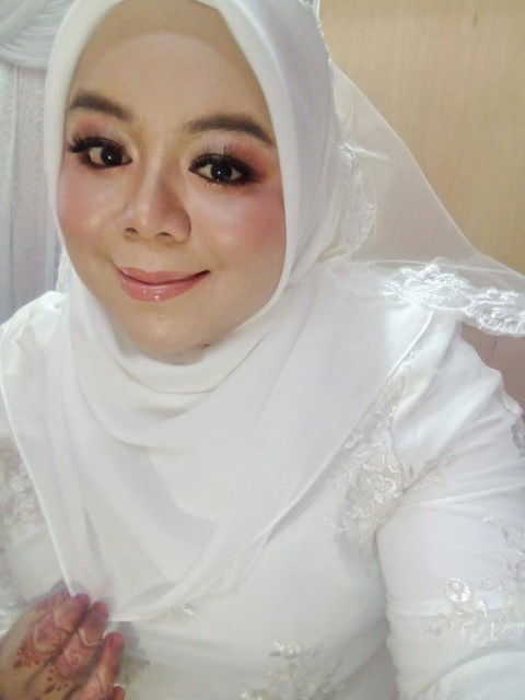 Ros Amira profile icon