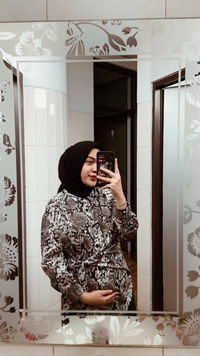 Ulfa Rosiana profile icon