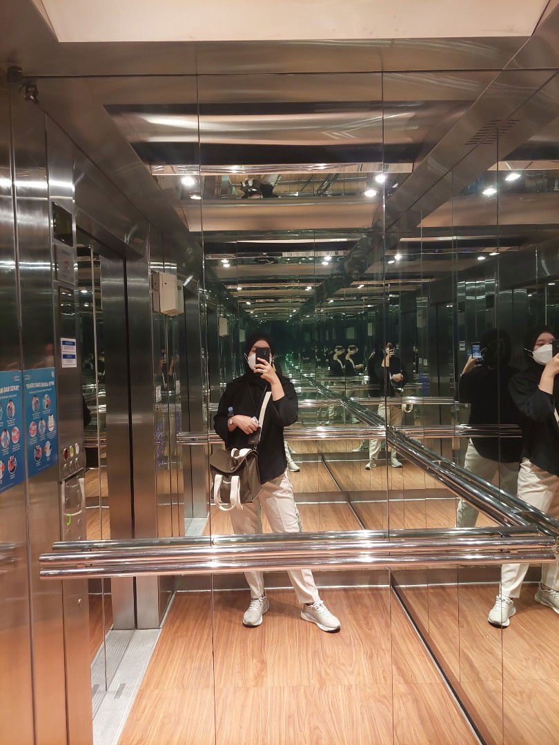 tjitra eka purwati profile icon