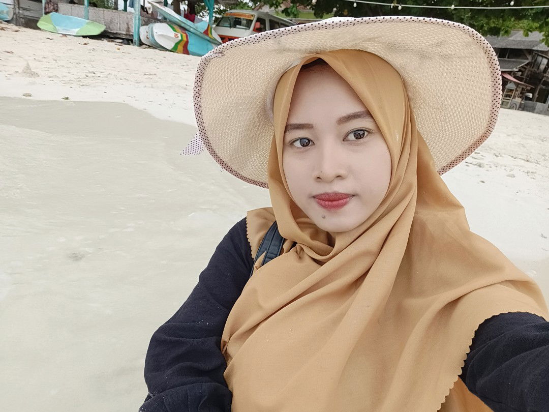 Rani Wijayanti profile icon