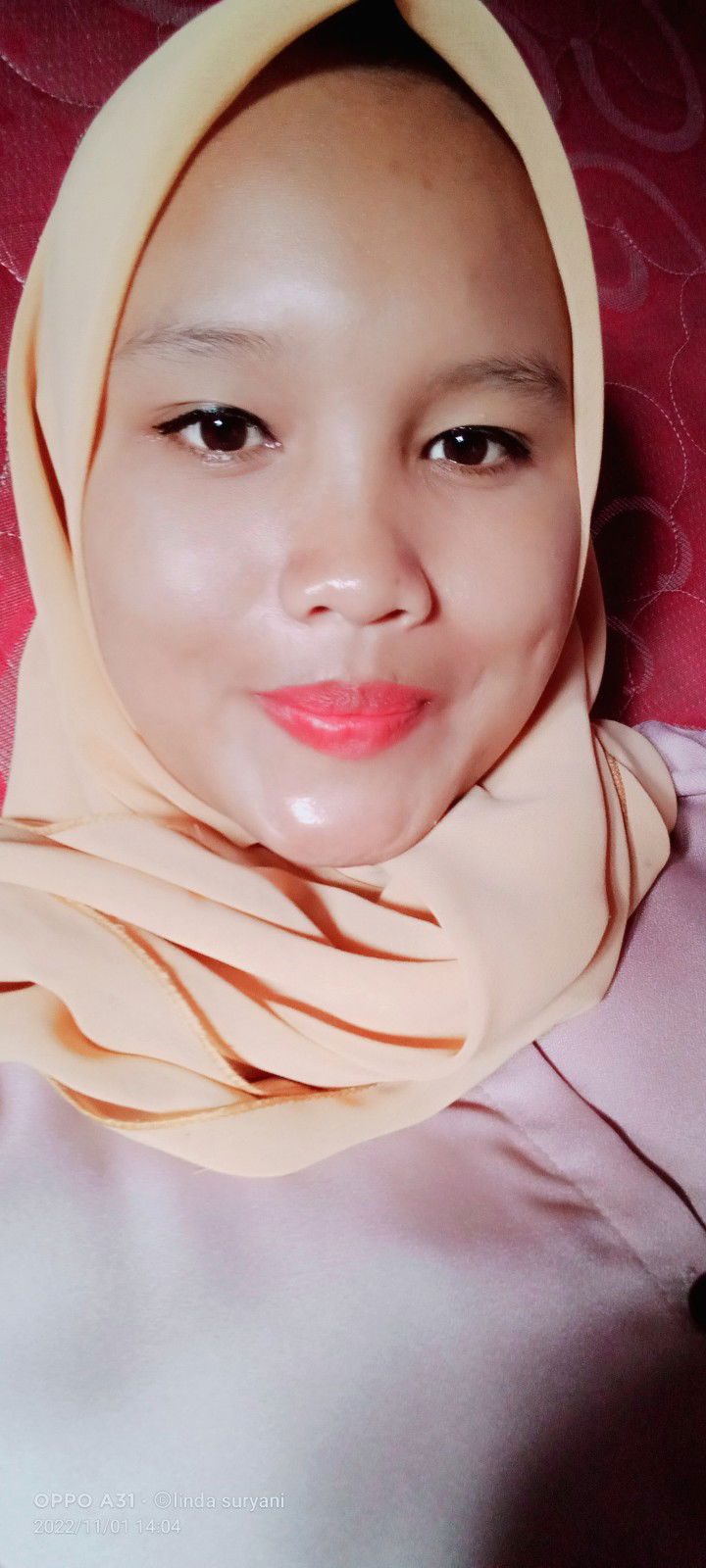 linda suryani profile icon