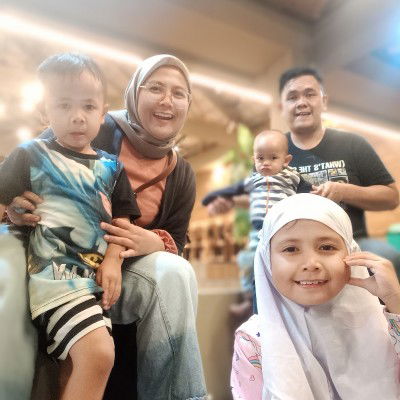 Sopianti profile icon