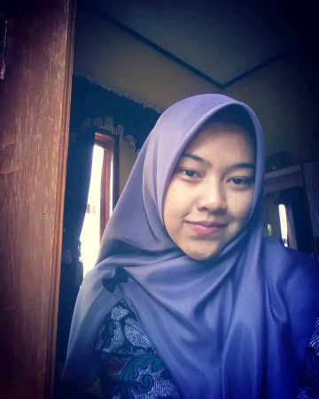 Resa Amalia profile icon