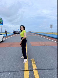 uraiwan muangkaew profile icon