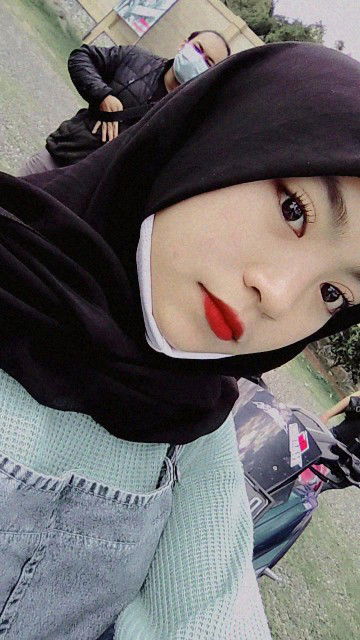 Desi Mulyati profile icon