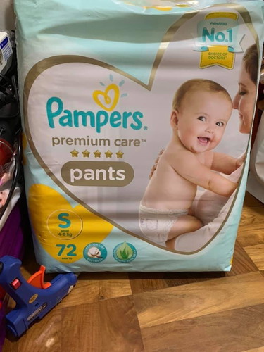 Hi ladies.... Anyone looking to buy diapers .. 3 packets of diaper style (3-8kgs) 46 diapers each and 1 packets of pant style 72 diapers.