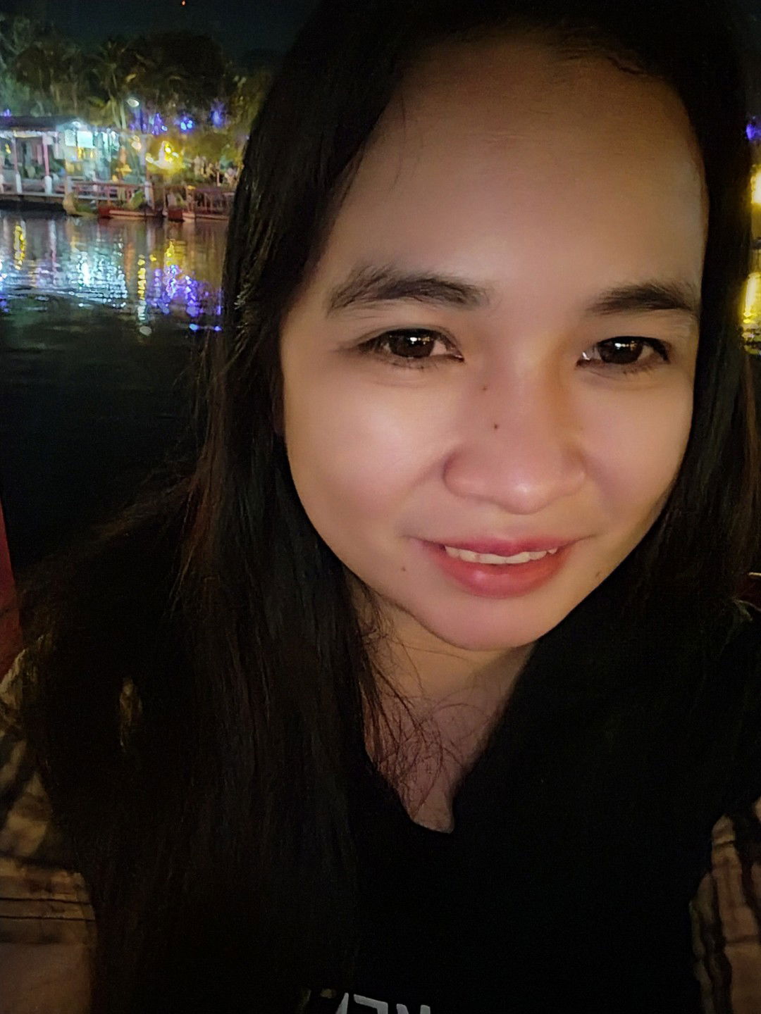 Ella May Leonor profile icon