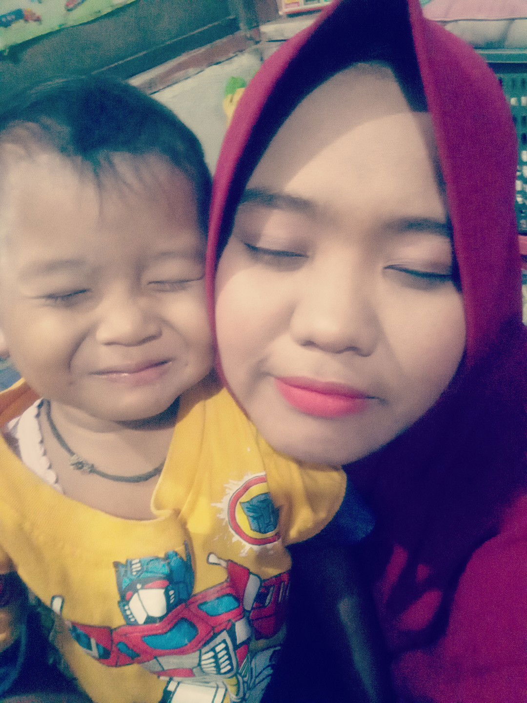 dwi atika ayu profile icon